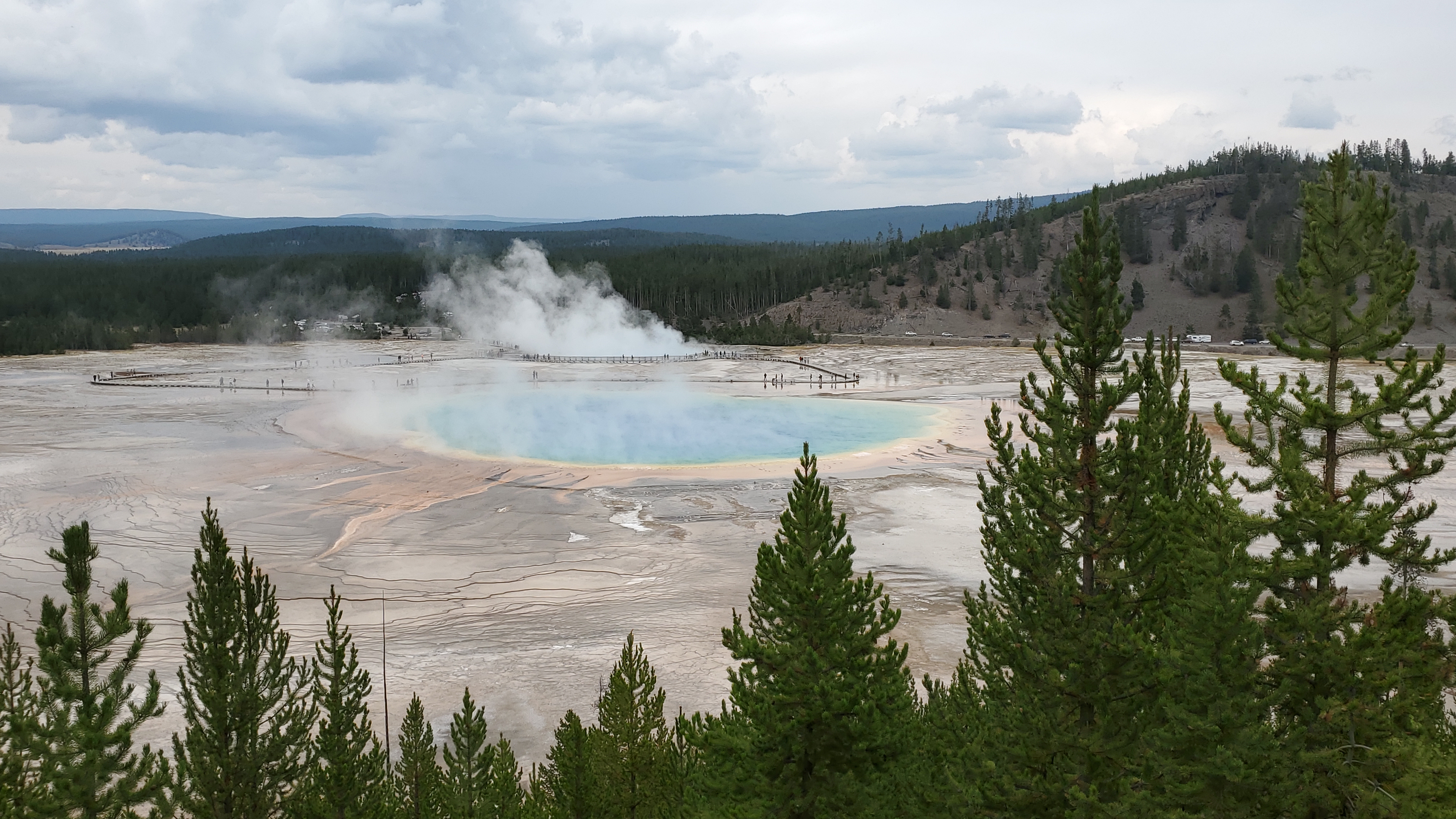 Grand Prismatic spring