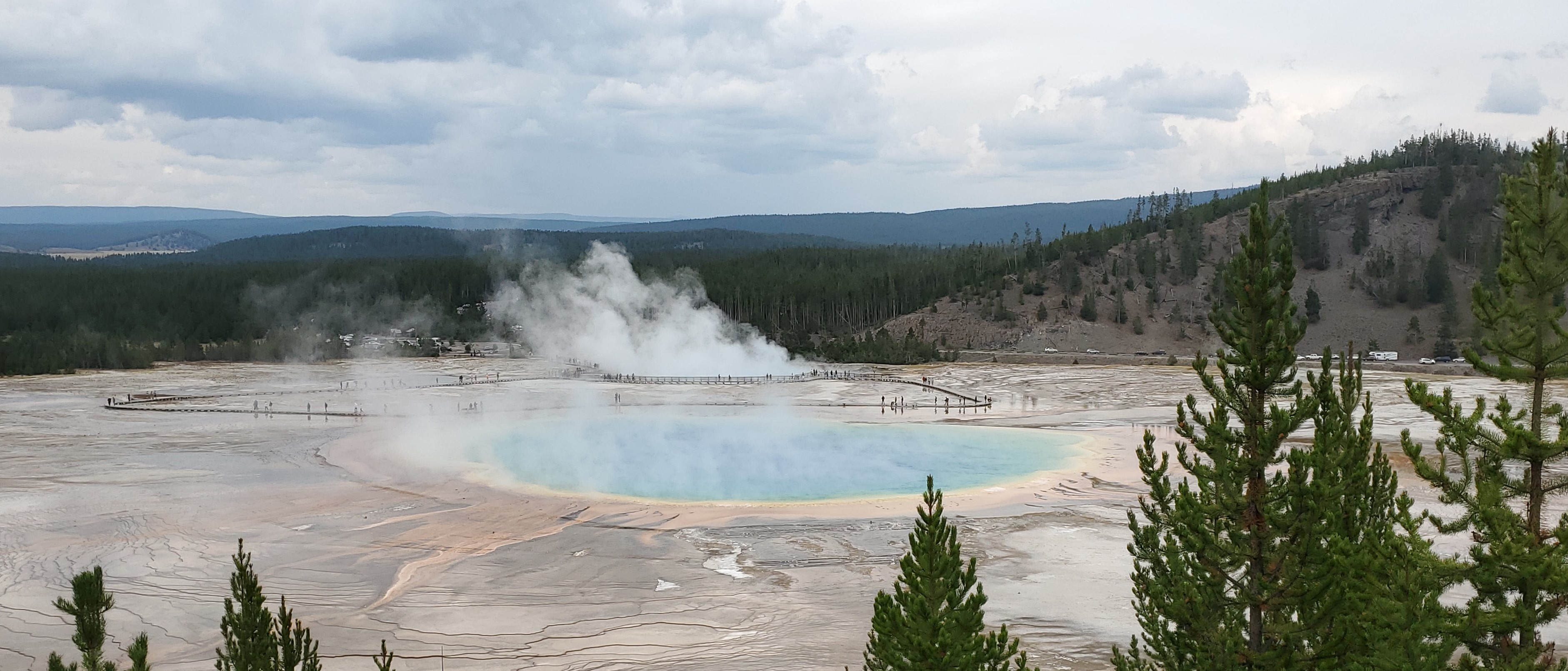 Grand prismatic spring